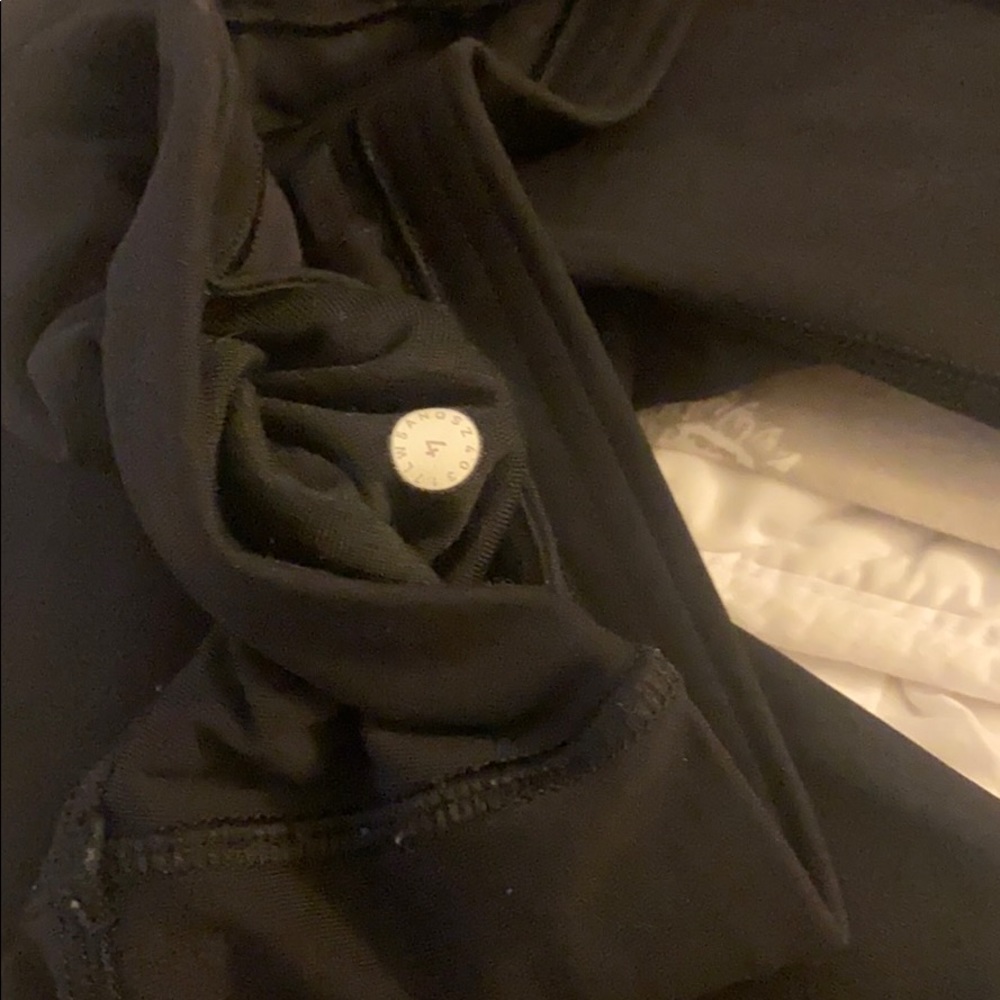 LULULEMON LEGGINGS - Picture 9 of 13
